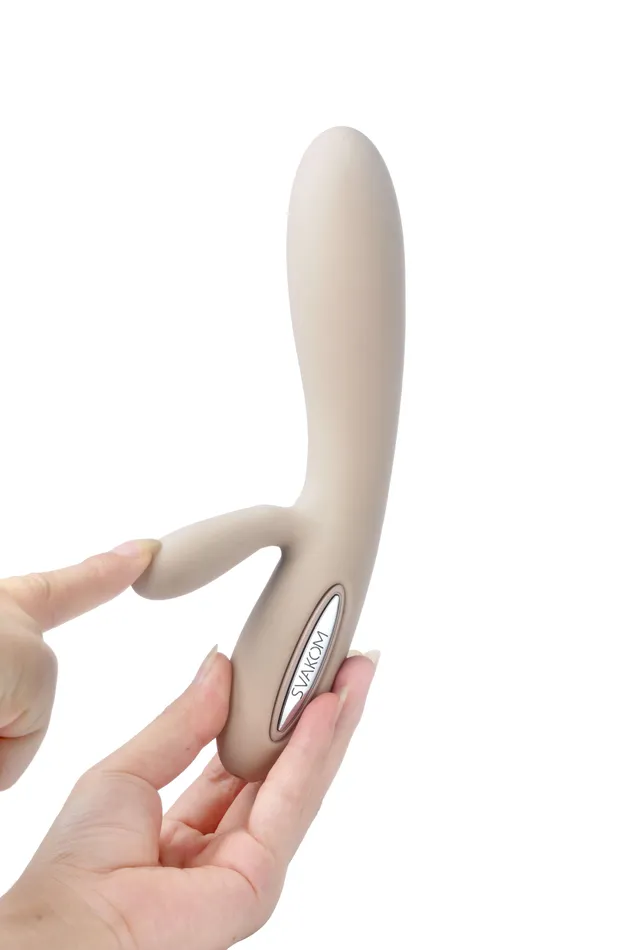 Vibrators SVAKOM Svakom Lester Luxury Vibrator Ultimate Pleasure and Sophistication